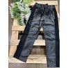 Pantalón polipiel negra para niña