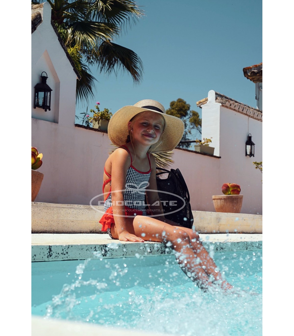 Bañador de Jose Varón para niña en cuadro vichy negro