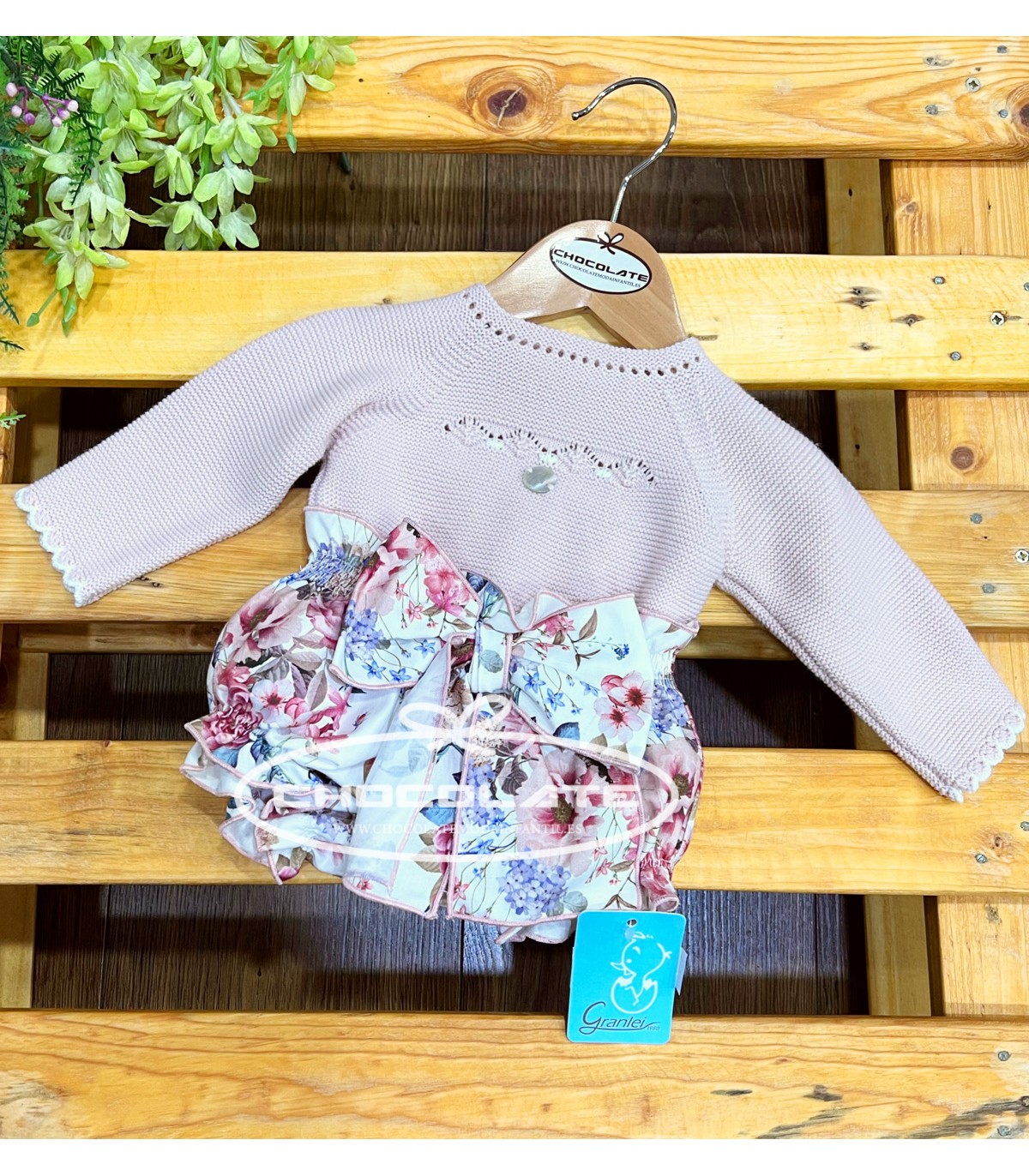 Conjunto para bebé niña de jubón y ranita flores de Granlei | Conju...