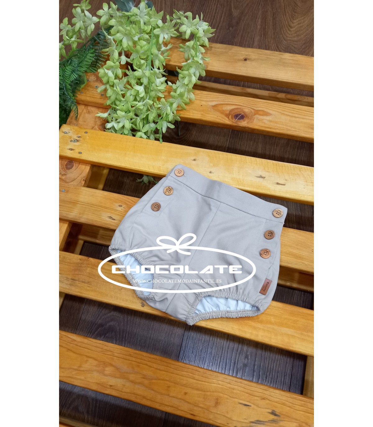 Ranita sarga beige botones Cocote | Ranita básica en tejido sarga c...