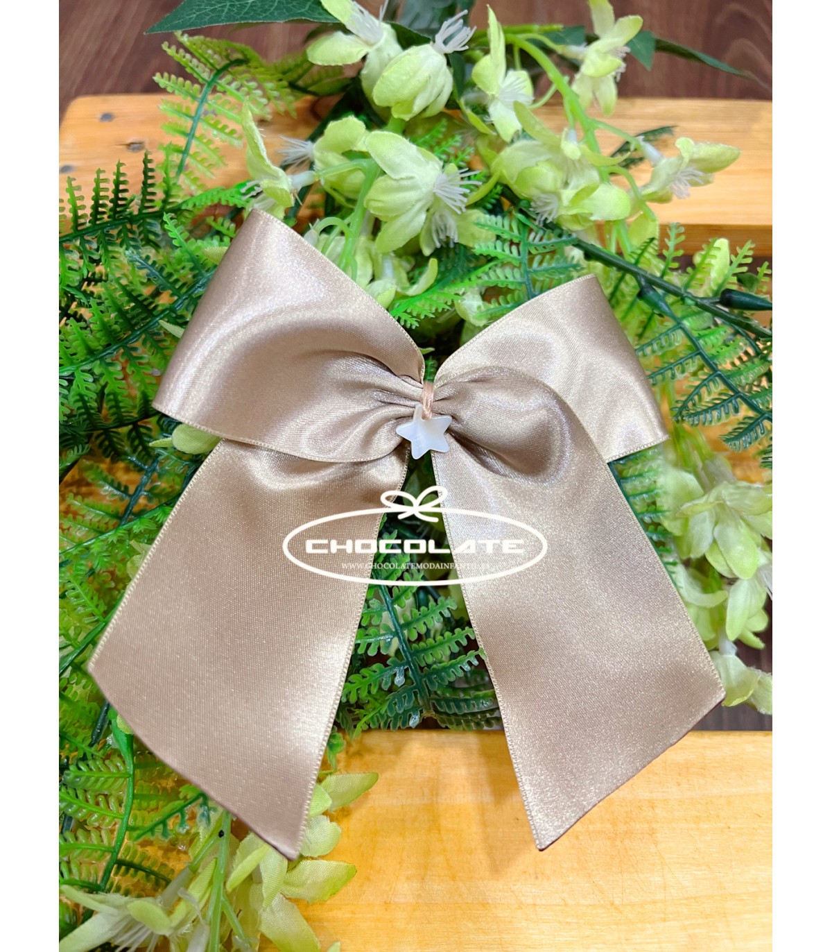 Pinza lazada color camel para niña | Pinza lazada para el pelo de l...