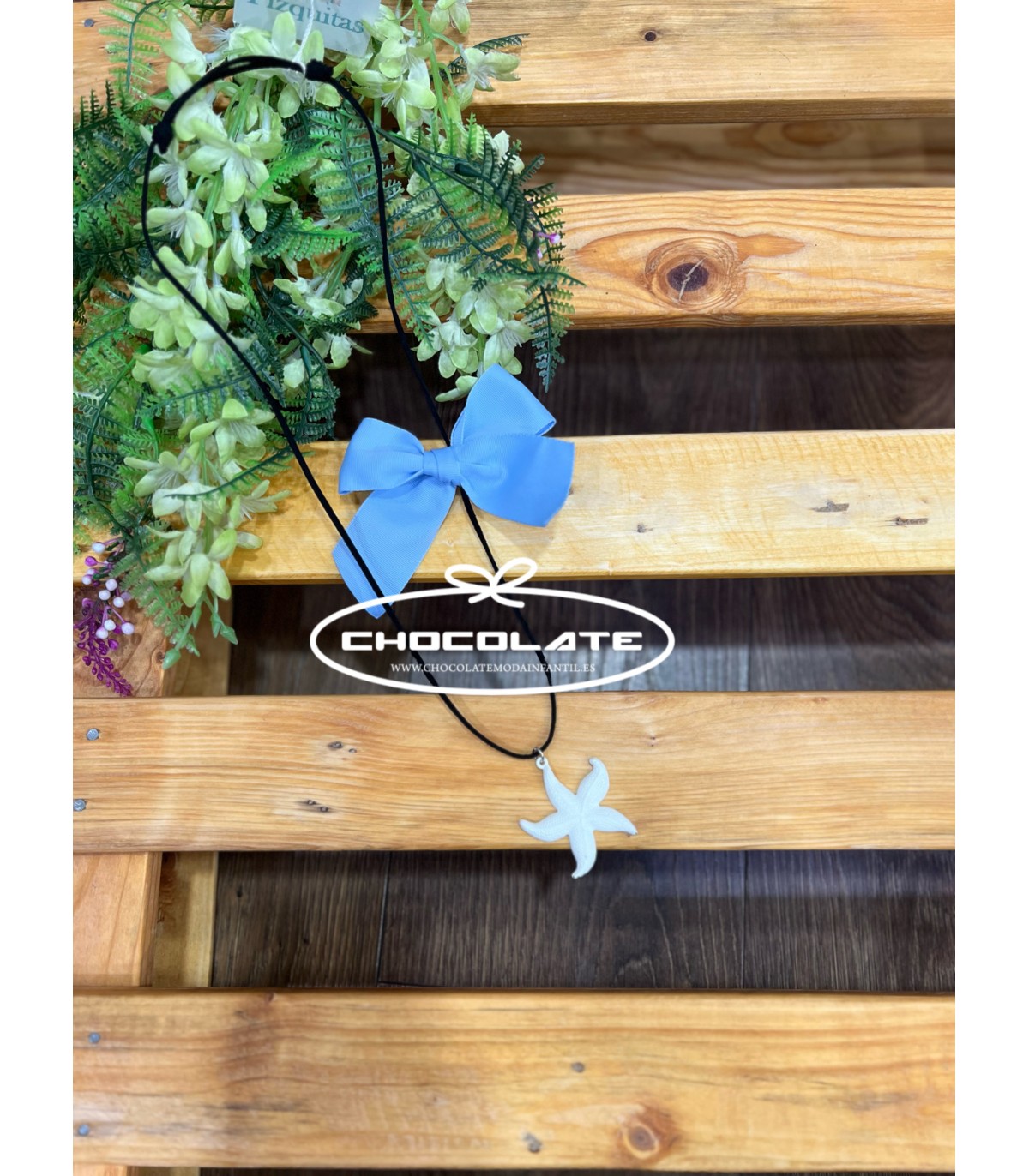 Collar niña con estrella blanca y lazo azul | Collar para niña con ...