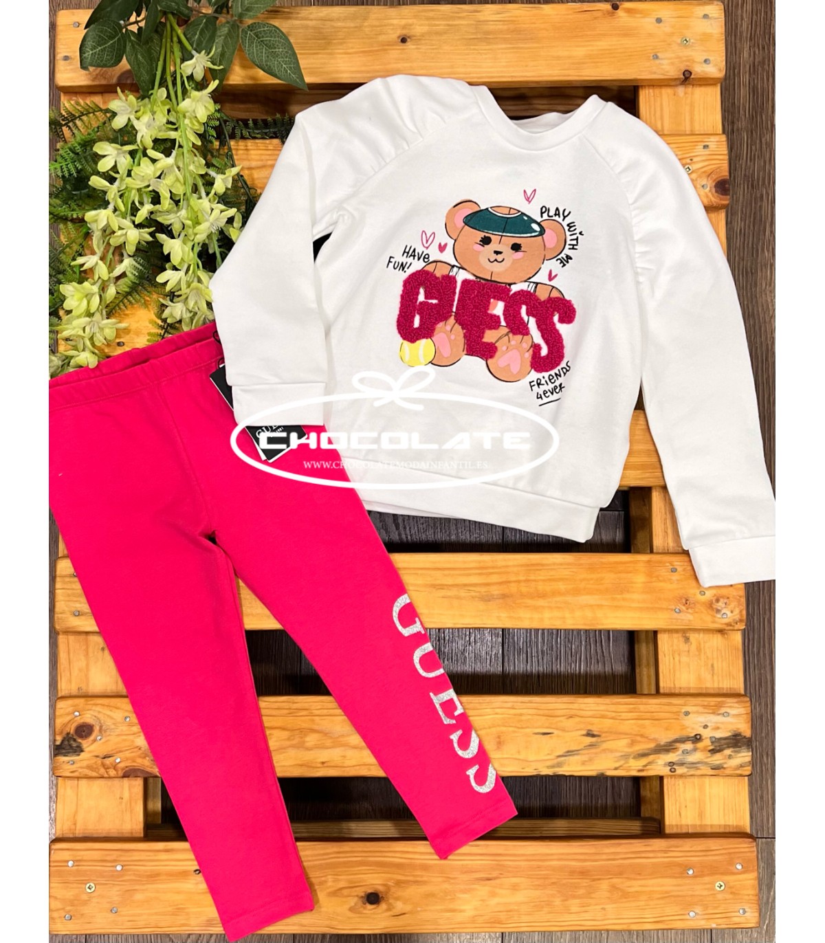 Chándal para niña con detalle de oso de Guess kids | Chándal para n...