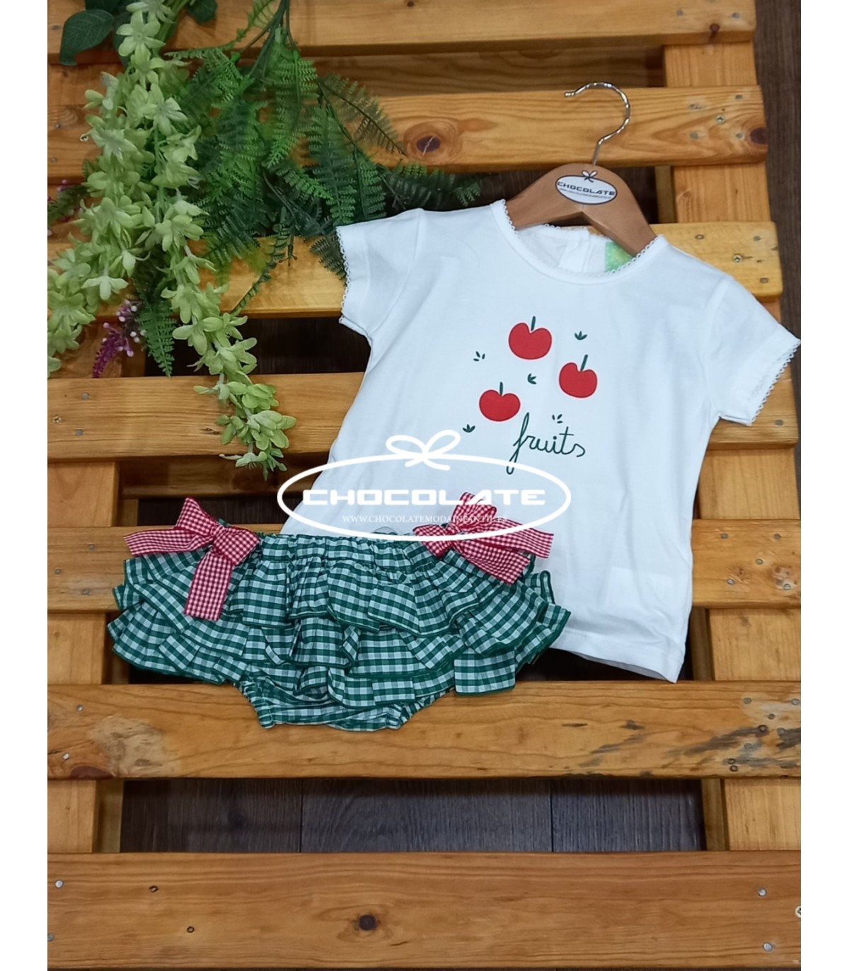 Conjunto fruits para niña de camiseta y braguita de Pio Pio | Bonit...