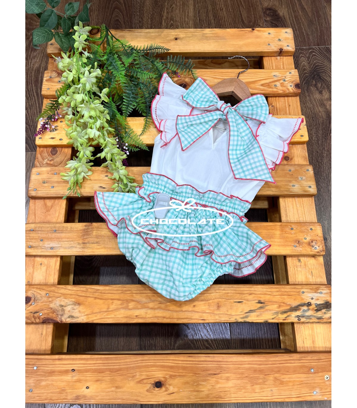 Braquita y blusa lazada colección Roger de La Martinica | Conjunto ...