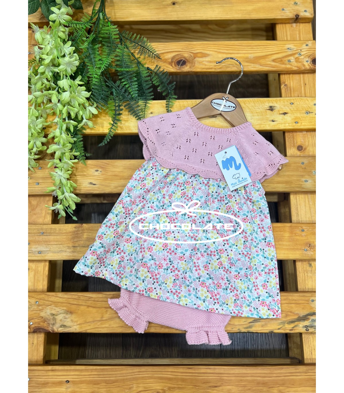 Vestido y culotte punto con tejido liberty de Mac ilusión para bebé...