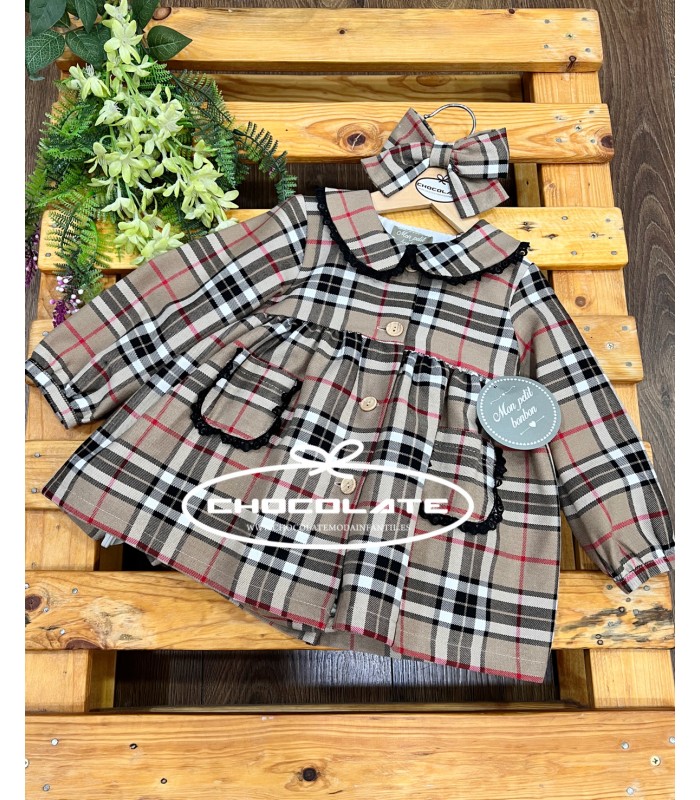 Jesusito niña cuadro Burberry de Mon Petit Bonbón | Jesusito para n...