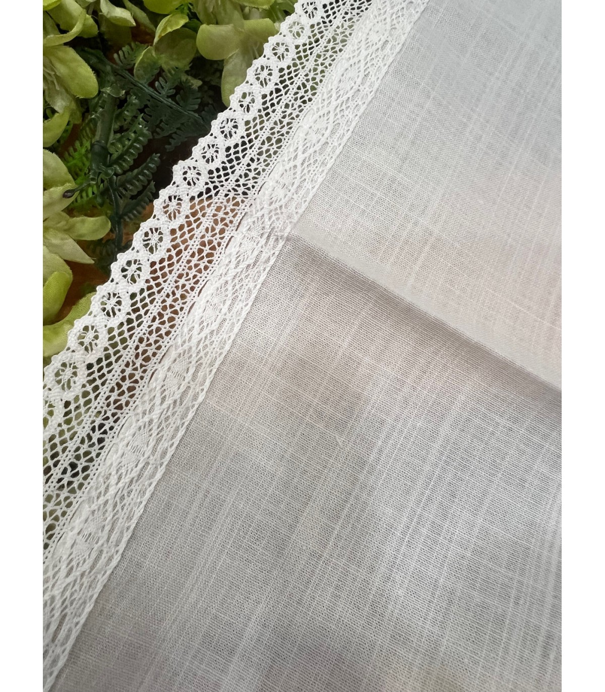 Pañuelo beig para bautizo de bebé de la marca Granlei | Pañuelo par...