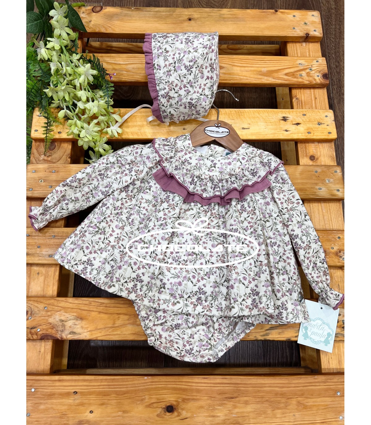 Jesusito para niña con capota colección Lauren de Marta y Paula | J...