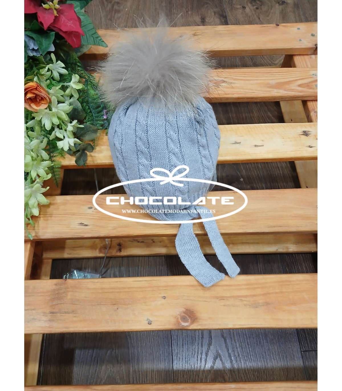 Gorro gris de Mac ilusión con pompón natural para niño y niña | Gor...